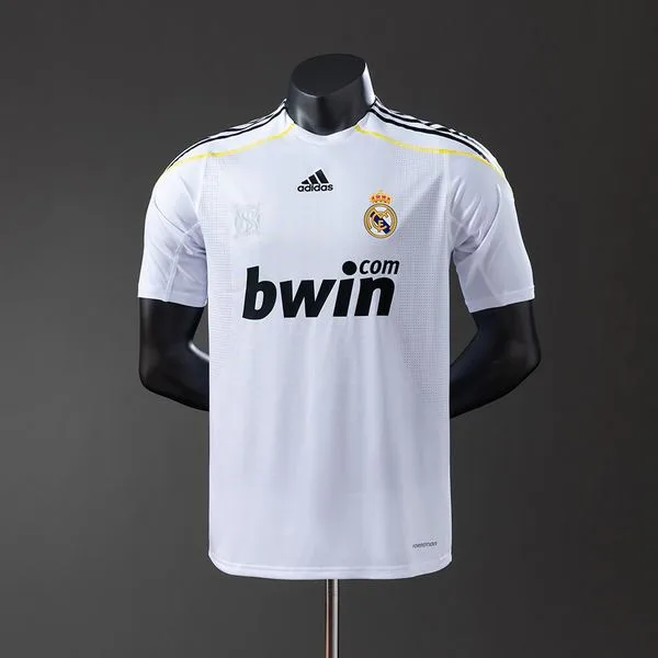 Camiseta de fútbol Real Madrid 2009/10 LOCAL MANGA CORTA VERSION JUGADOR